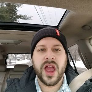 Meet your Posher, Gregory